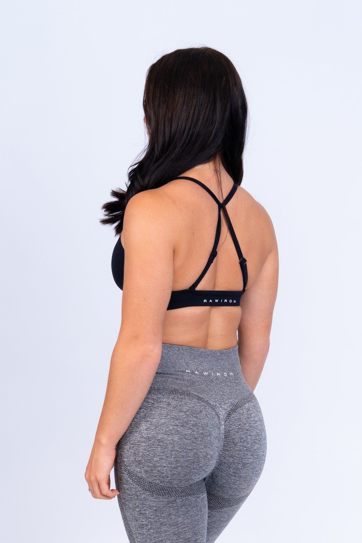 SPORTS BRA & TOPS