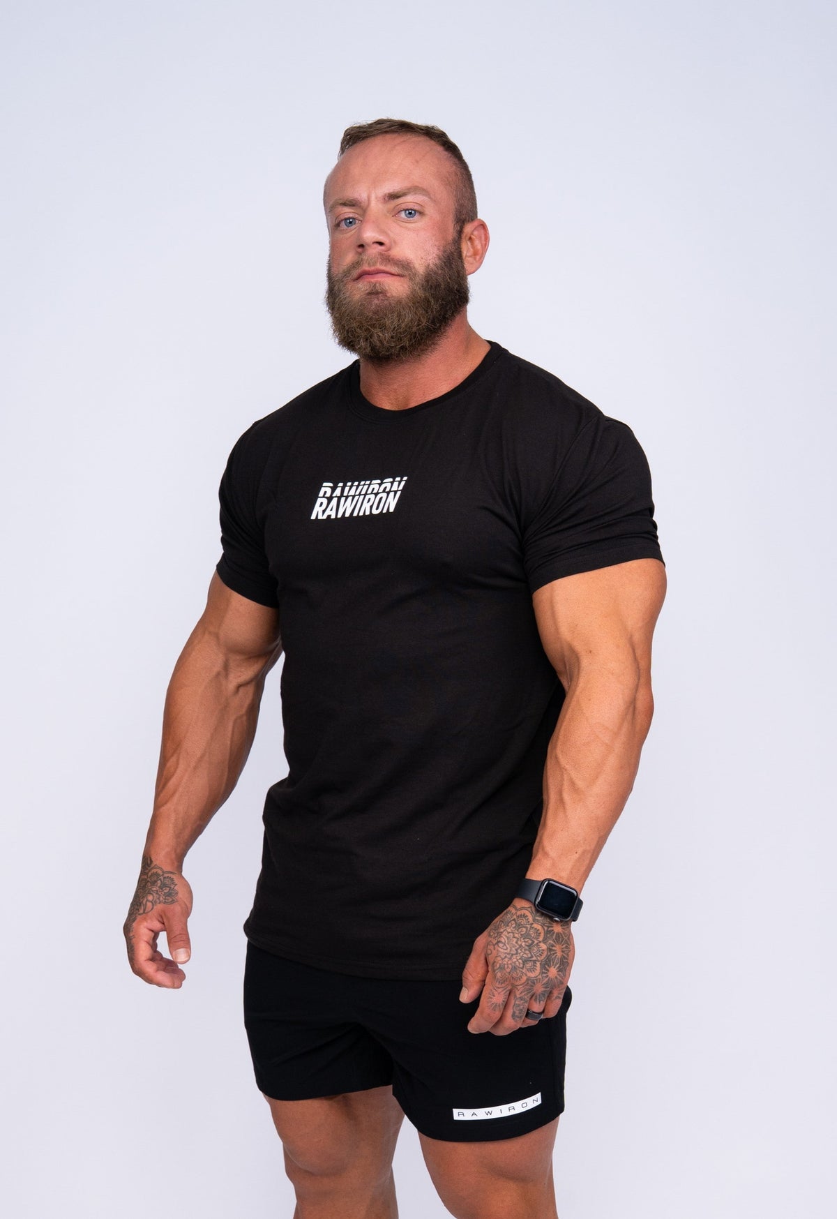 MUSCLE FIT T-SHIRTS