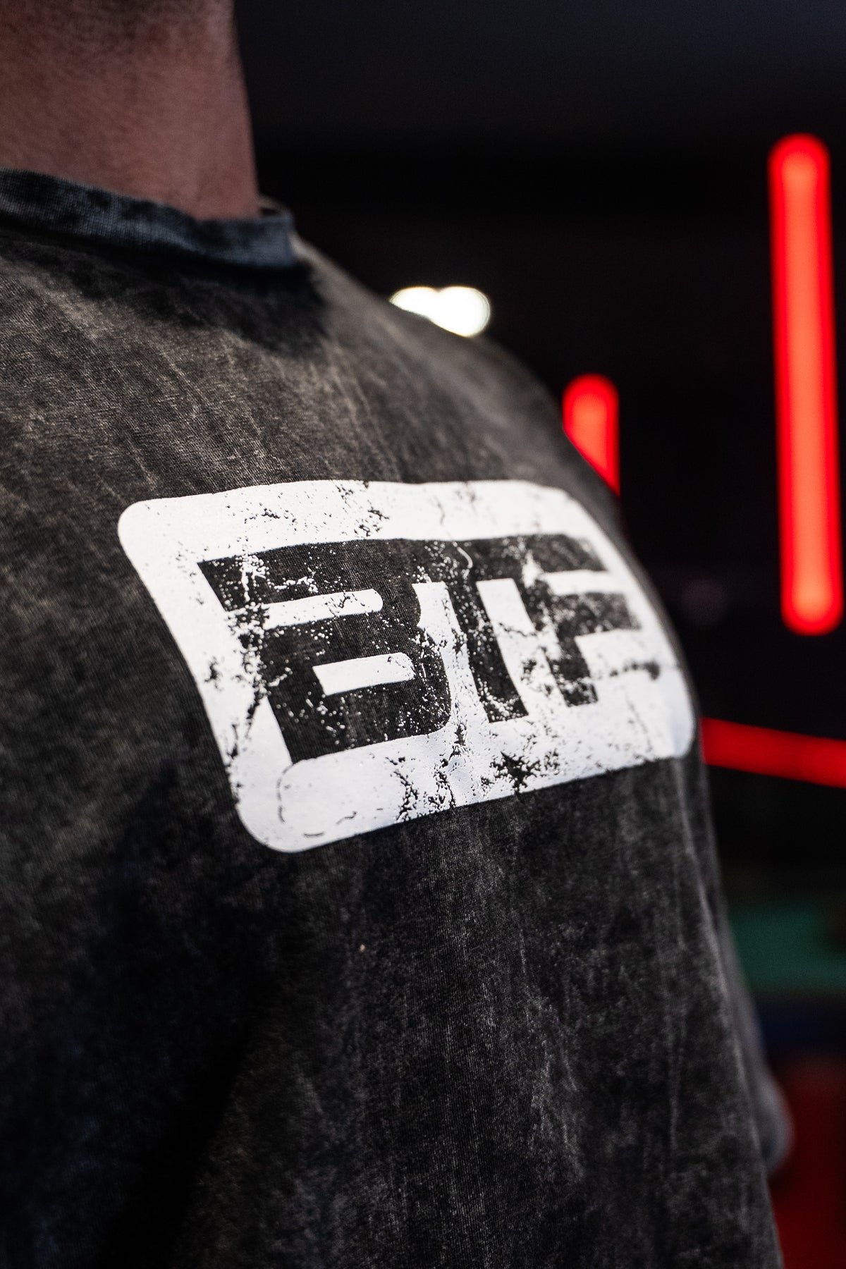 Body Tech Tee Washed Out Grey