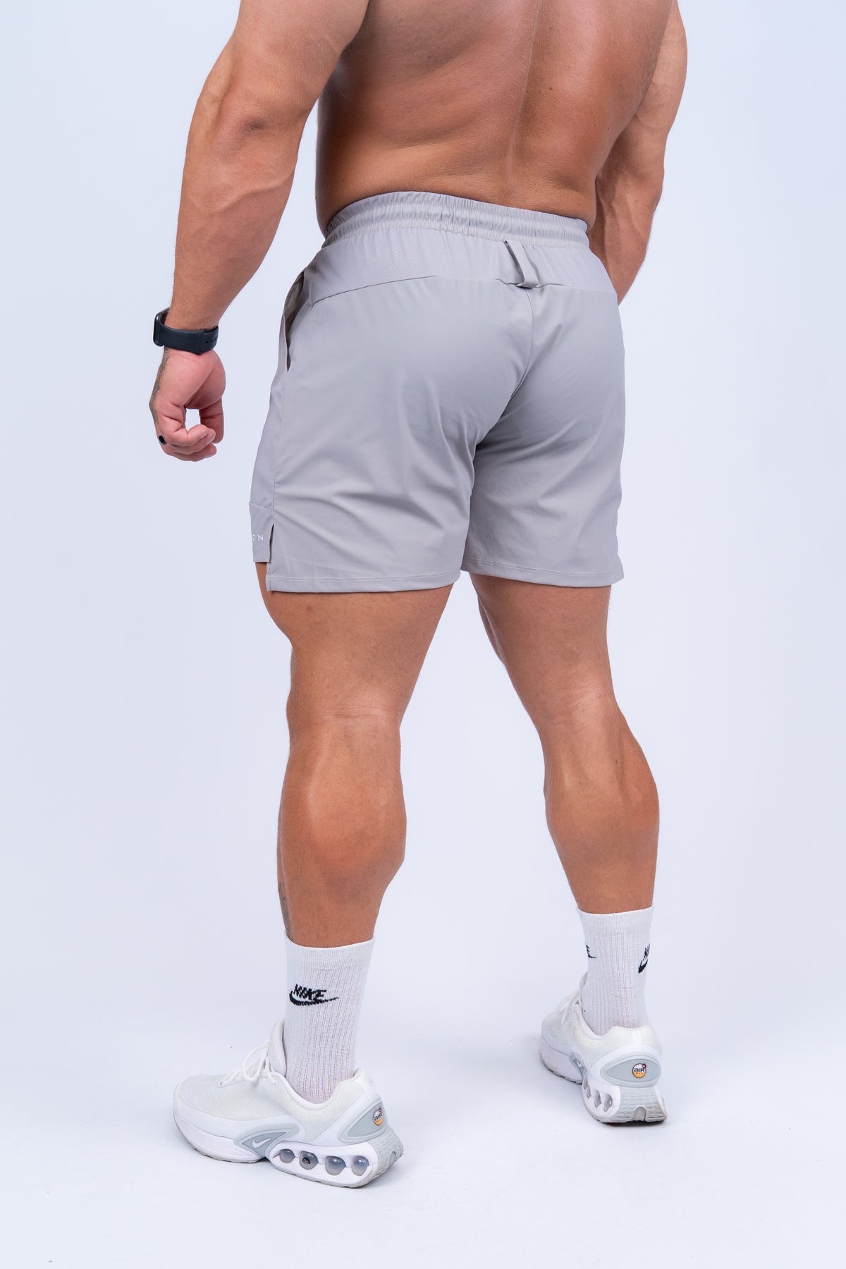 Training 5.5" Shorts Grey