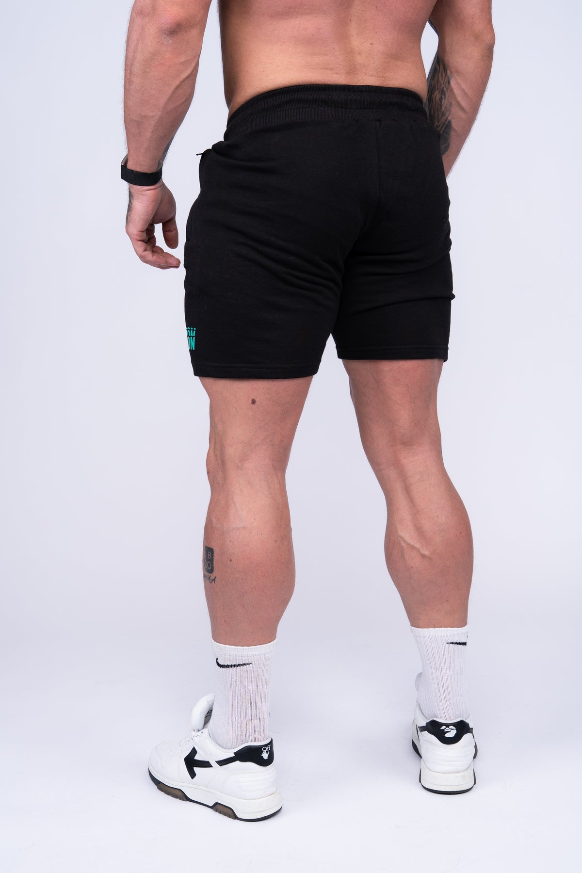 Elevate Shorts Black