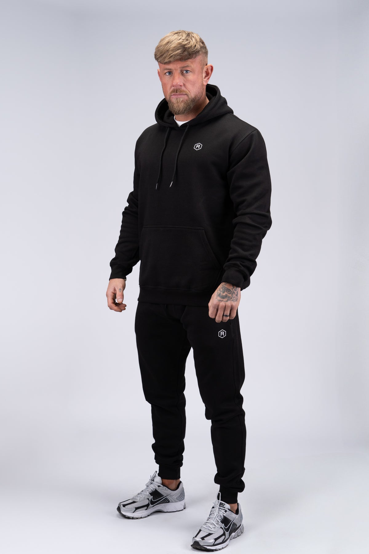 Ascend Hoodie Black